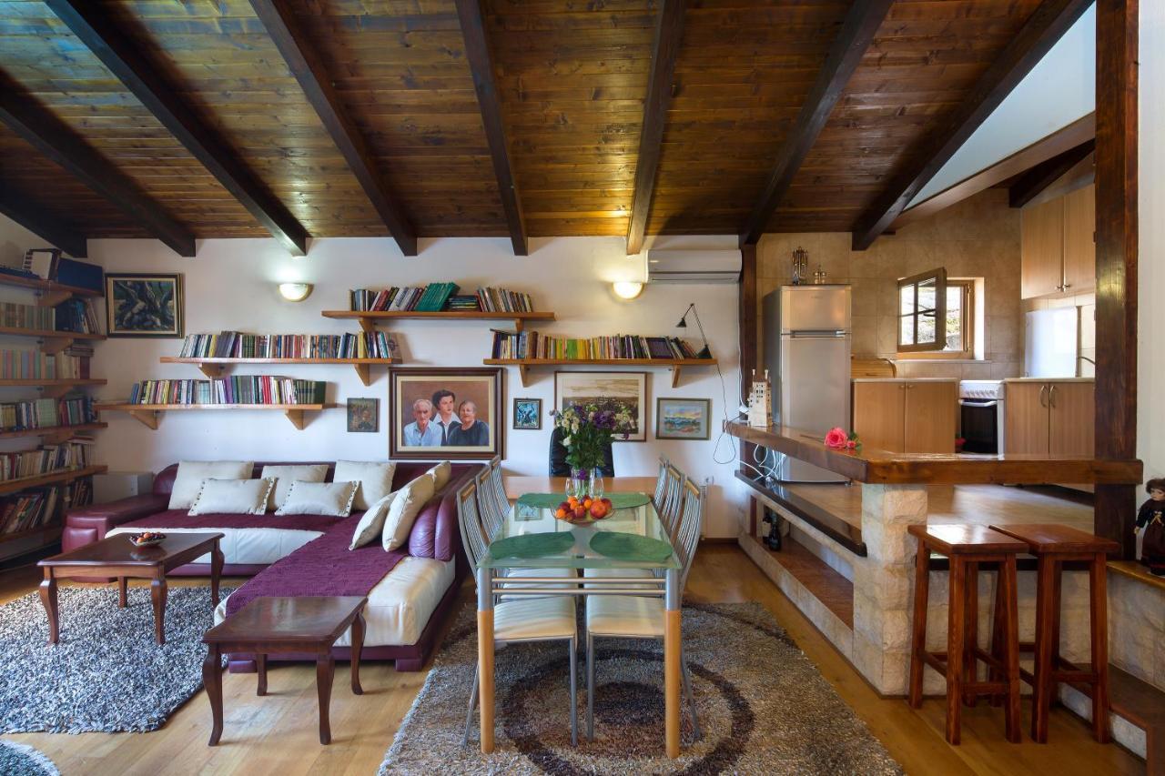 Villa Robinson Petrovac エクステリア 写真