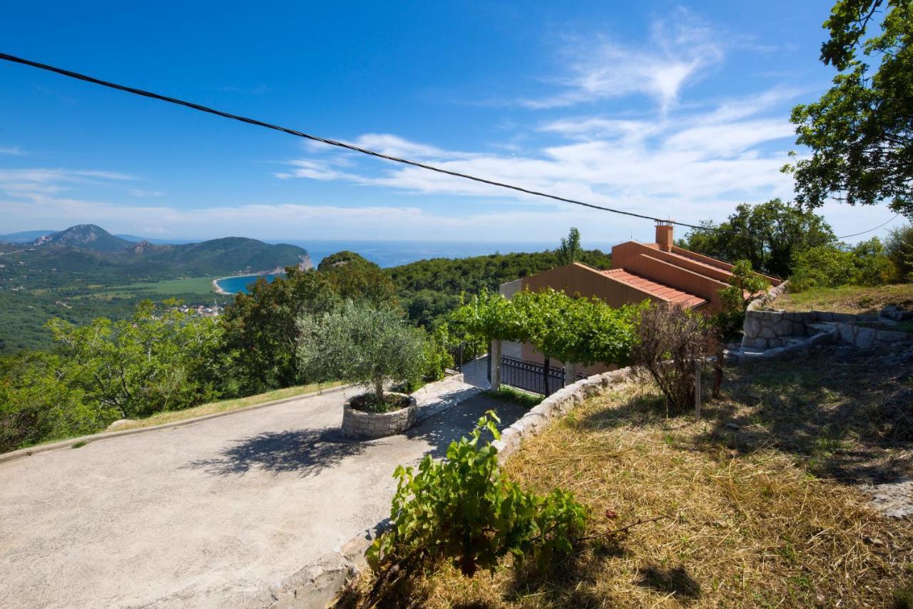 Villa Robinson Petrovac エクステリア 写真